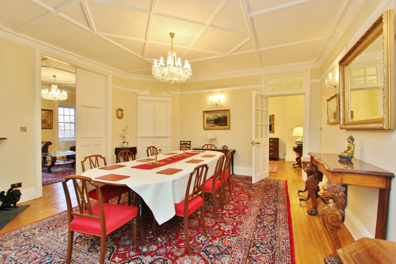 Ramsay Garden - Spacious 3-Bedroom Apartment Next To Edinburgh Castle Extérieur photo