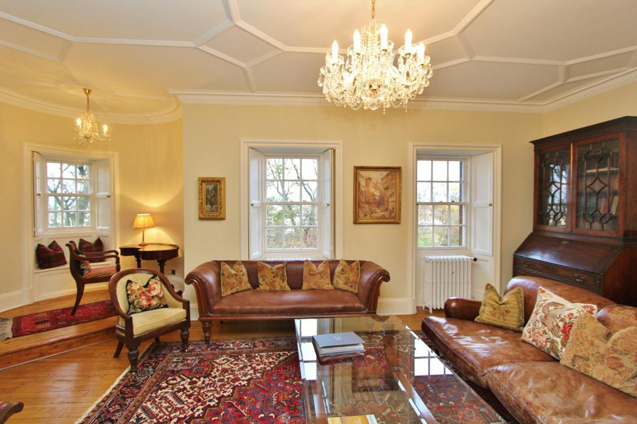 Ramsay Garden - Spacious 3-Bedroom Apartment Next To Edinburgh Castle Extérieur photo